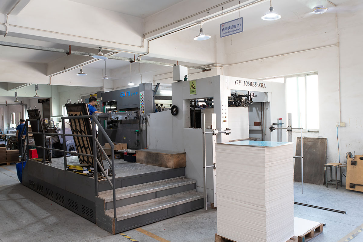 Automatic Box Folding Machine